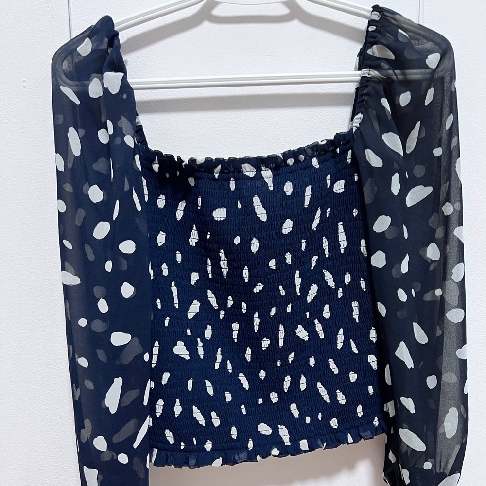 Aritiza Top size Small